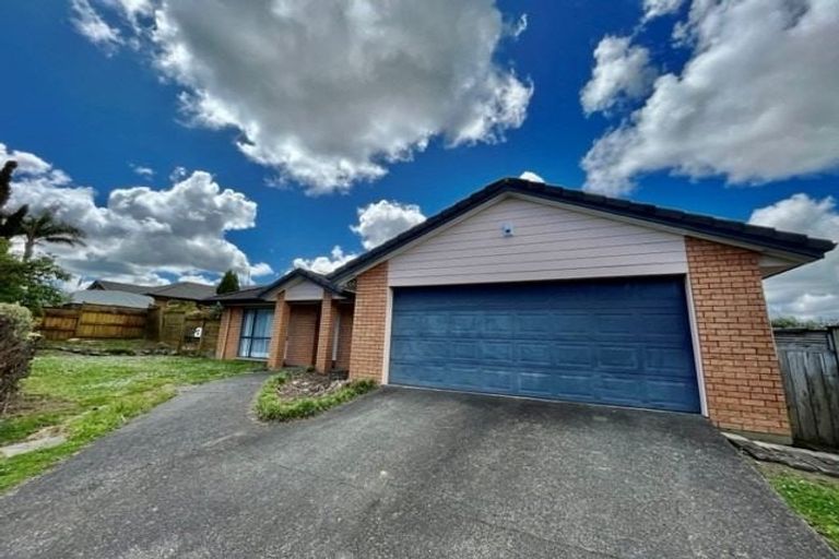 Photo of property in 4 Sandwick Drive, Weymouth, Auckland, 2103