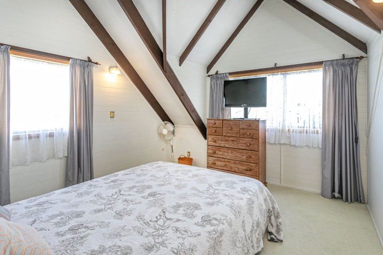 Photo of property in 8 Kauri Place, Tairua, 3508