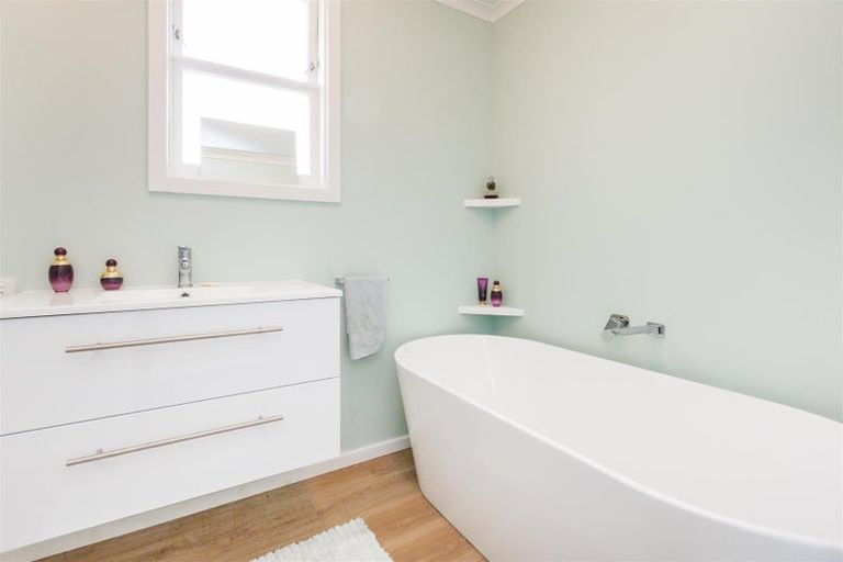 Photo of property in 79a Pukepapa Road, Marton, 4710