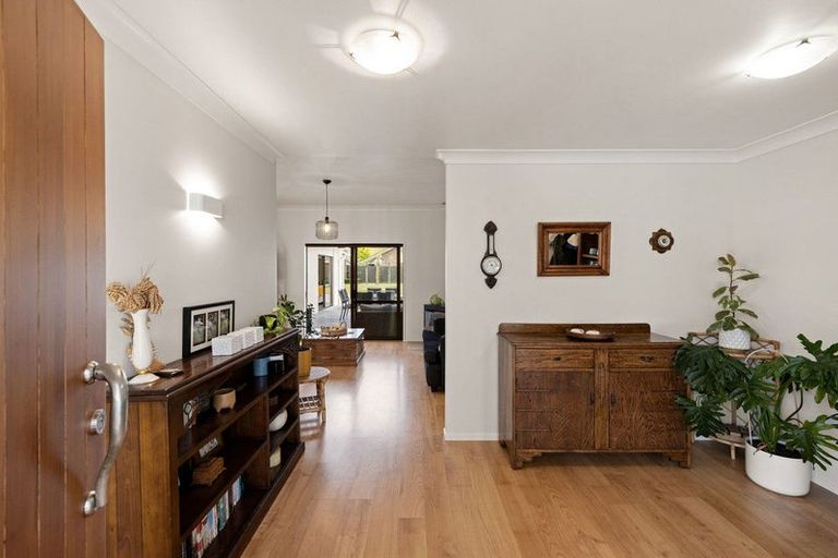 Photo of property in 37b Hall Street, Cambridge, 3434