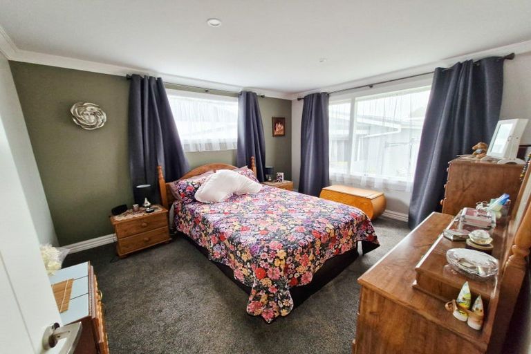 Photo of property in 126 Mcquarrie Street, Kingswell, Invercargill, 9812