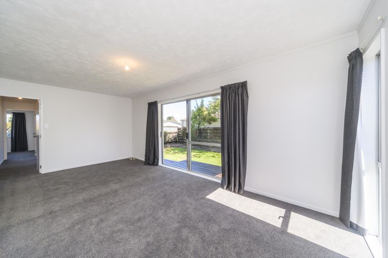 Photo of property in 52a Newton Place, Westbrook, Palmerston North, 4412