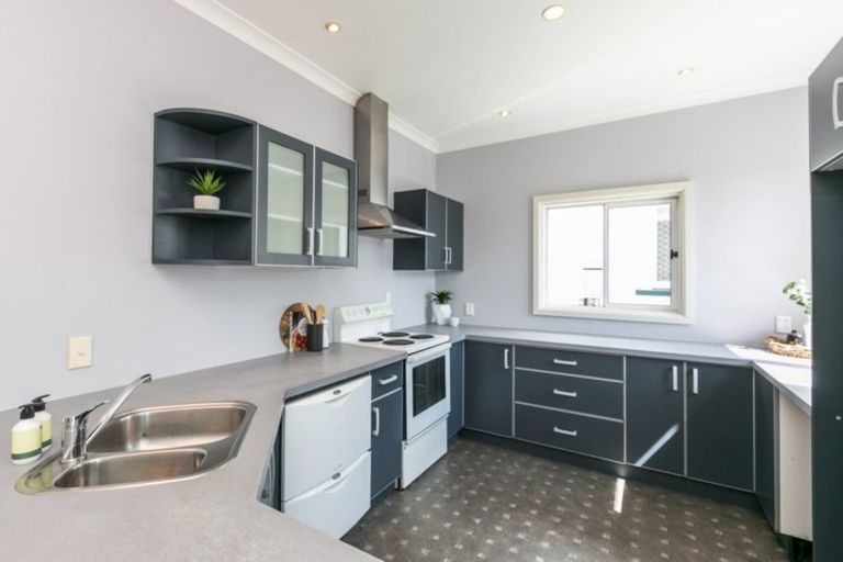 Photo of property in 89 Vigor Brown Street, Napier South, Napier, 4110