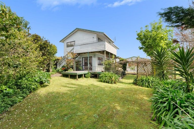 Photo of property in 26 Te Awhe Road, Maketu, Paengaroa, 3189
