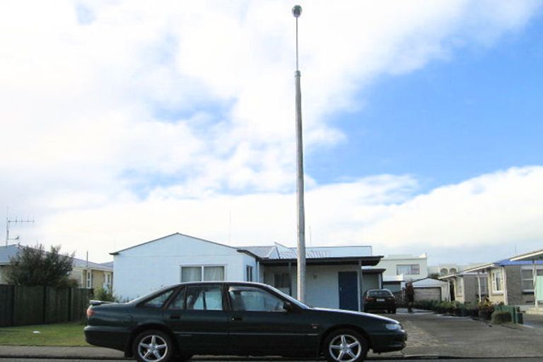 Photo of property in 1/204 Grove Road, Mayfair, Hastings, 4122