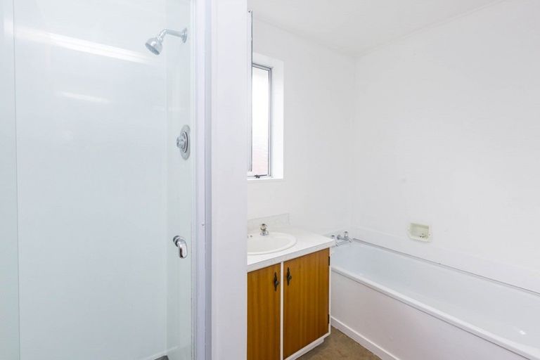 Photo of property in 1/48 Gibbons Street, Upper Hutt Central, Upper Hutt, 5018