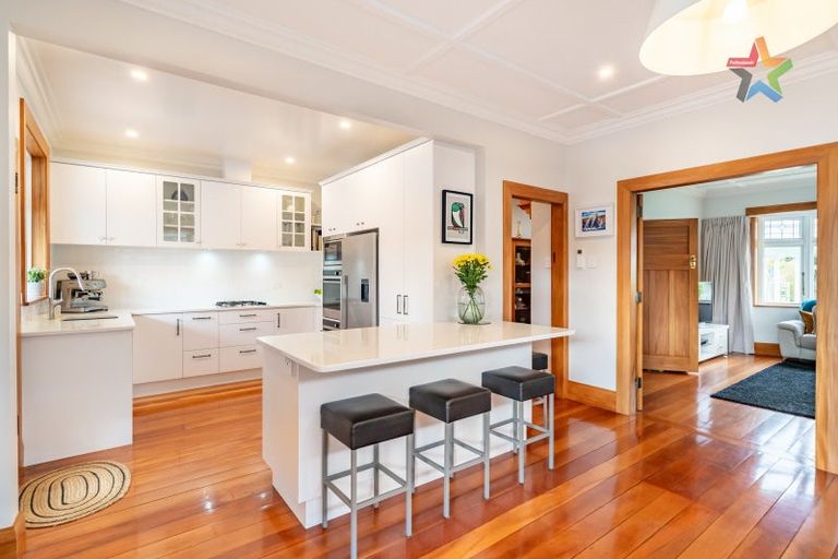 Photo of property in 63 Totara Crescent, Woburn, Lower Hutt, 5011