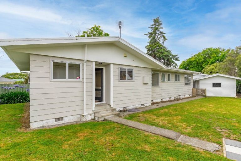 Photo of property in 32 Solway Street, Solway, Masterton, 5810