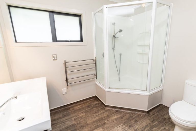 Photo of property in 66 Ohariu Road, Johnsonville, Wellington, 6037