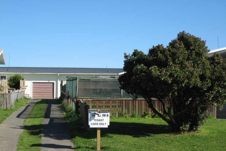 Photo of property in 14 Fergusson Street, Marton, 4710