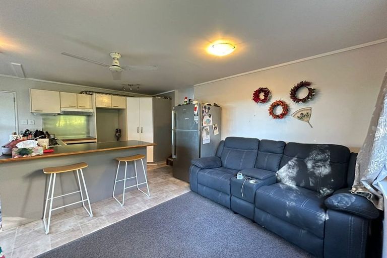 Photo of property in 1/14 Totara Street, Trentham, Upper Hutt, 5018