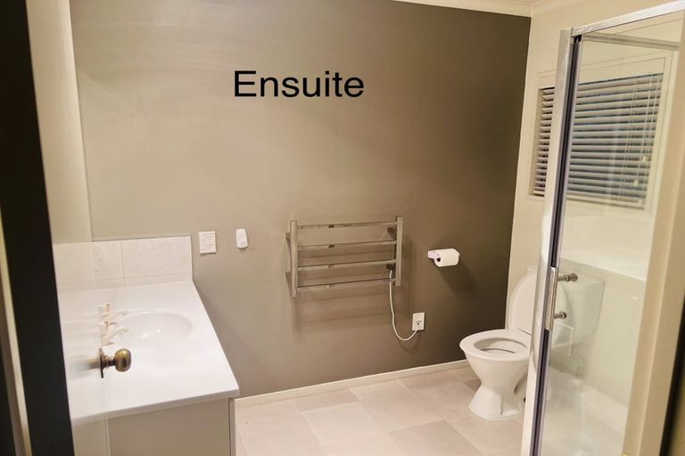 Photo of property in 19a Munro Place, Flagstaff, Hamilton, 3210