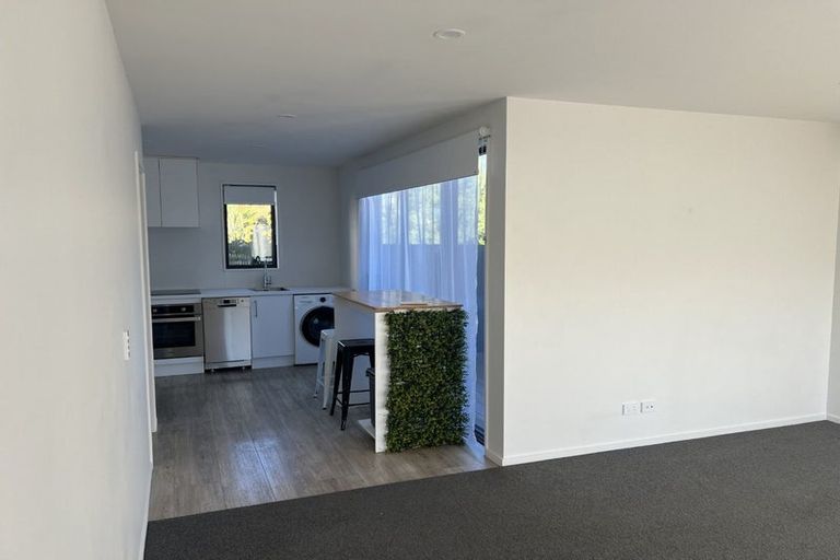 Photo of property in 1/130 Olliviers Road, Phillipstown, Christchurch, 8011