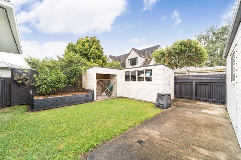 Photo of property in 14 Pitama Road, Awapuni, Palmerston North, 4412