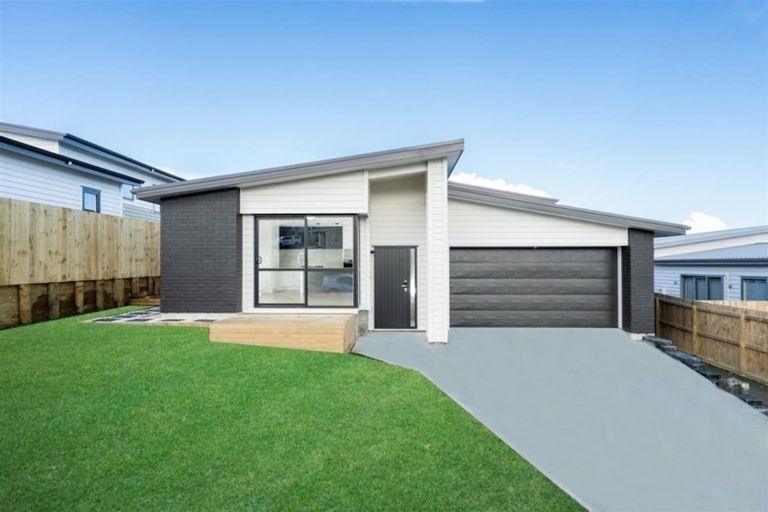 Photo of property in 122 Parkview Drive, Gulf Harbour, Whangaparaoa, 0930