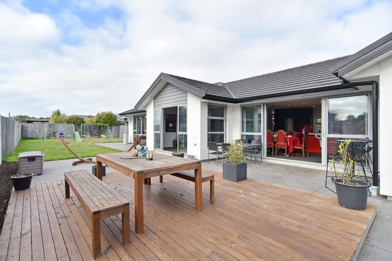 Photo of property in 42 Bower Avenue, New Brighton, Christchurch, 8083
