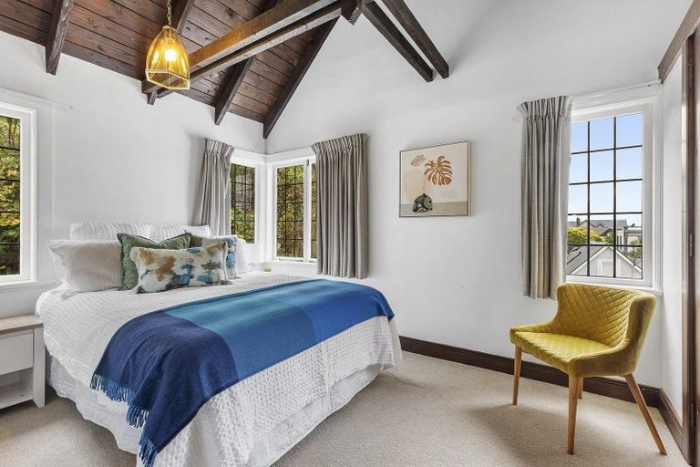 Photo of property in 242b Tinakori Road, Thorndon, Wellington, 6011