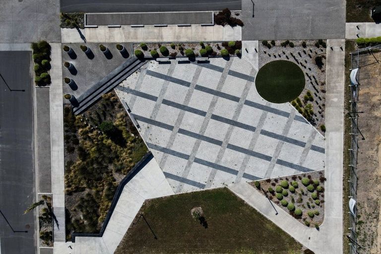 Photo of property in 33 Overton Street, Rototuna North, 3210