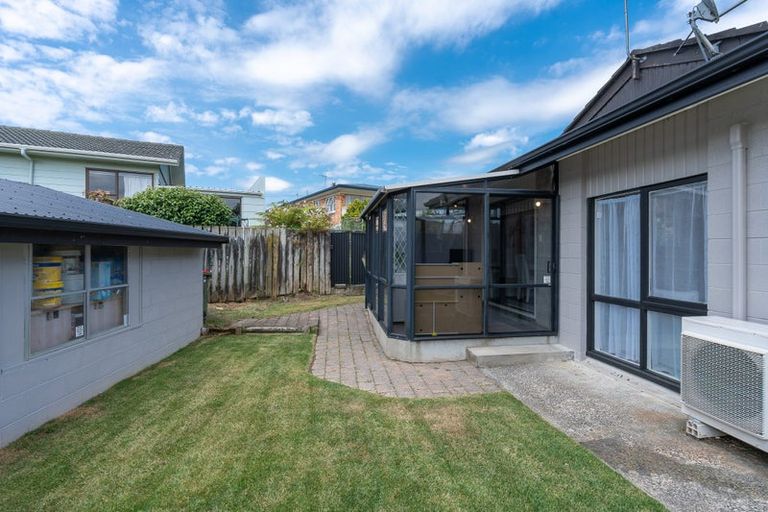 Photo of property in 9 Glendale Drive, Dinsdale, Hamilton, 3204