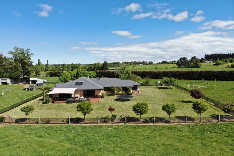 Photo of property in 492 Falvey Road, Levels, Timaru, 7975