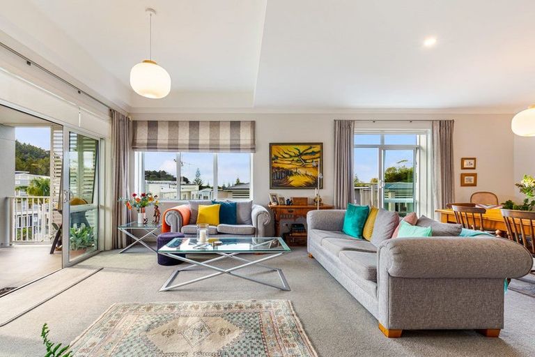 Photo of property in 57 Parkside Drive, Orewa, 0931