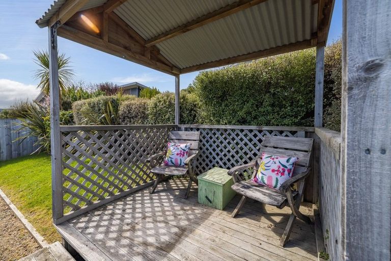 Photo of property in 9 Muriwai Drive, Diamond Harbour, Lyttelton, 8971