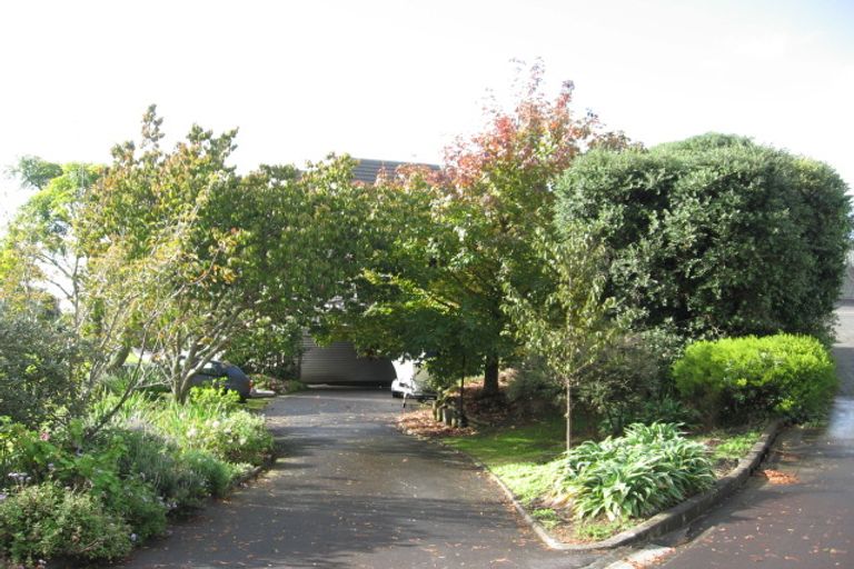 Photo of property in 149 Mellons Bay Road, Mellons Bay, Auckland, 2014