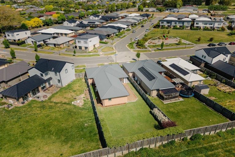 Photo of property in 12 Sholto Duncan Crescent, Halswell, Christchurch, 8025