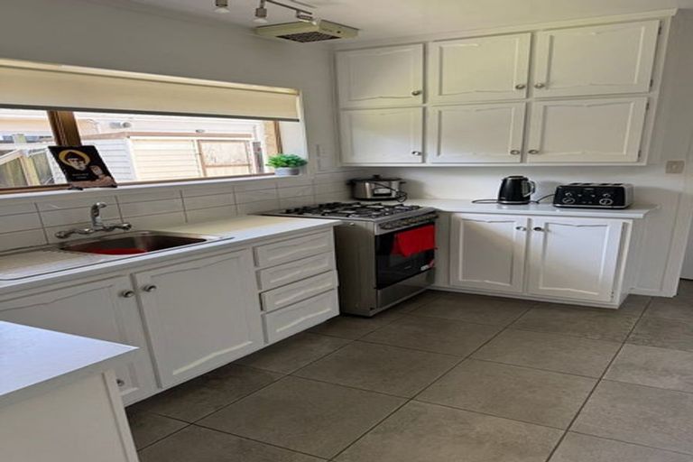 Photo of property in 1/560 Great South Road, Manukau, Auckland, 2025