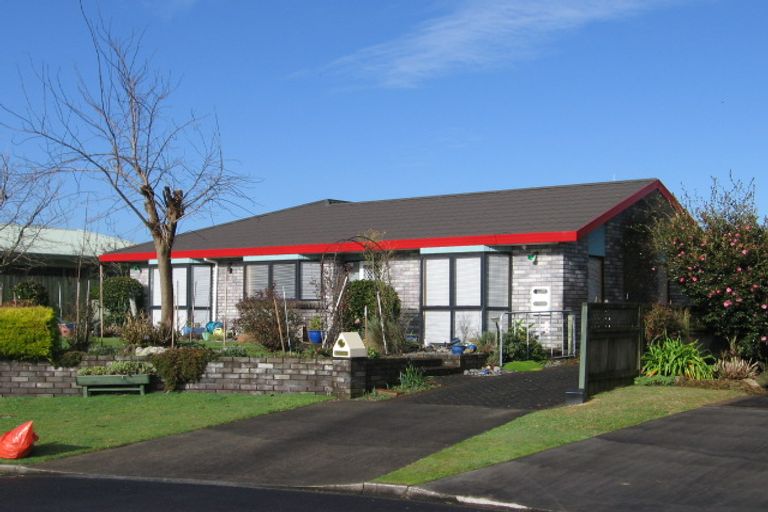 Photo of property in 16 Caesar Roose Drive, Glenview, Hamilton, 3206