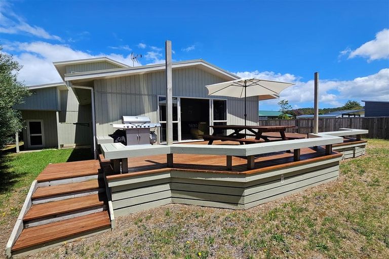 Photo of property in 618 Matarangi Drive, Matarangi, Whitianga, 3592