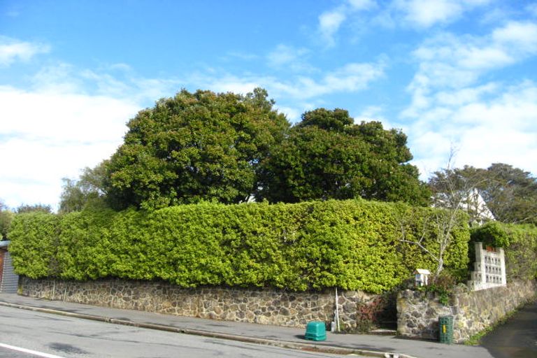 Photo of property in 150 Hackthorne Road, Cashmere, Christchurch, 8022