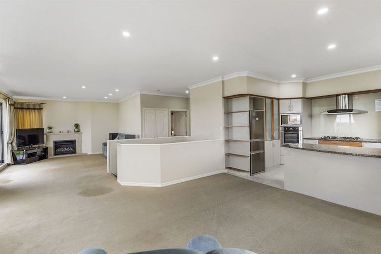 Photo of property in 1 Macleans Road, Bucklands Beach, Auckland, 2014