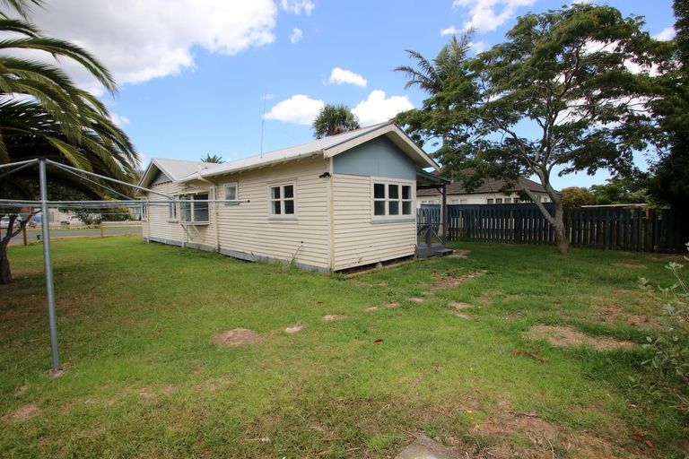 Photo of property in 1 Lake Road, Kaitaia, 0410