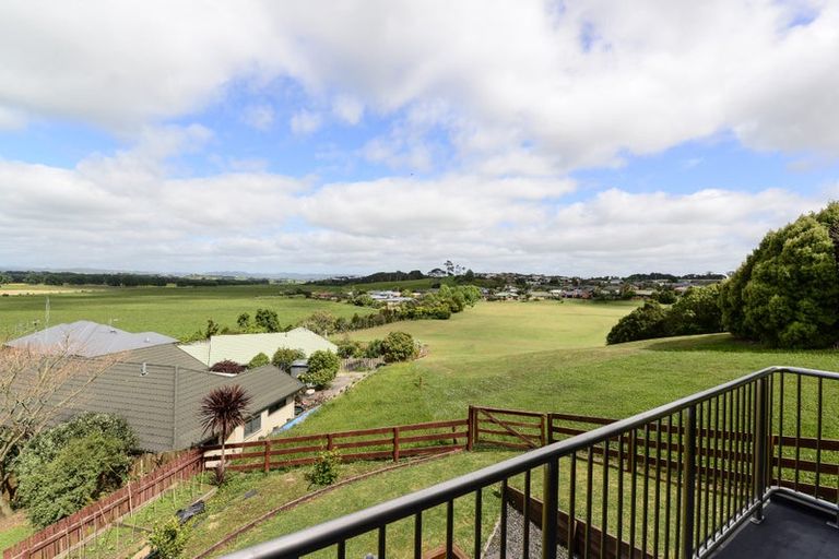 Photo of property in 22 Friesian Place, Grandview Heights, Hamilton, 3200