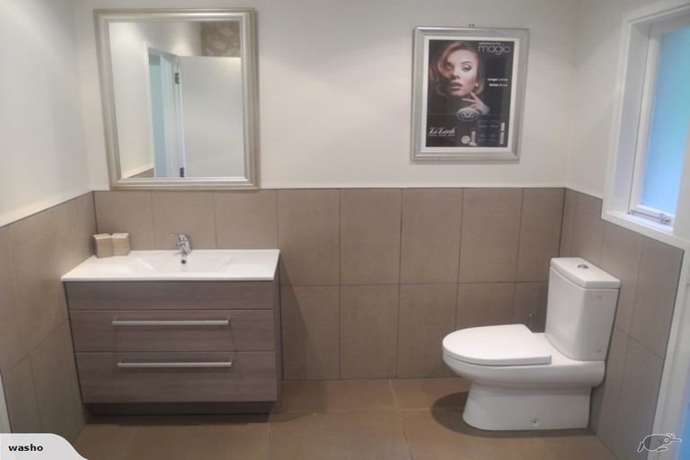 Photo of property in 36 Sylvan Park Avenue, Milford, Auckland, 0620