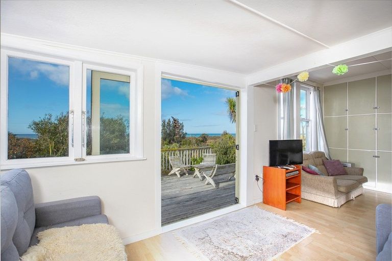 Photo of property in 1 Sandy Bay Drive, Mataikona, Tinui, 5889