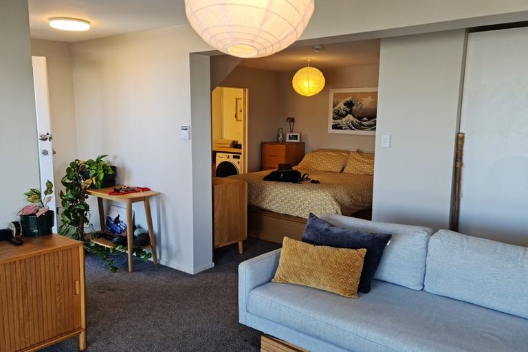 Photo of property in 2 Hornsey Road, Melrose, Wellington, 6023