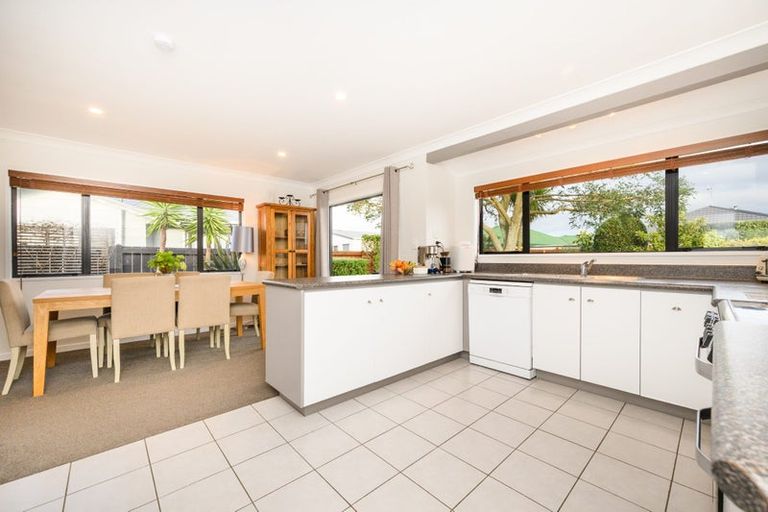 Photo of property in 134 Kelvin Grove Road, Kelvin Grove, Palmerston North, 4414