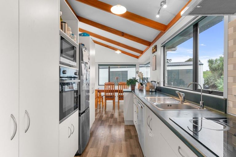 Photo of property in 573 Snooks Road, Maungakaramea, Whangarei, 0178