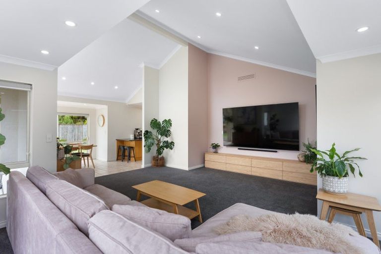 Photo of property in 52 County Road, Otaki, 5512