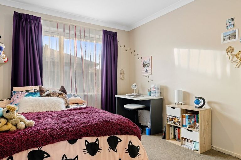 Photo of property in 12 Harakeke Way, Rangiora, 7400