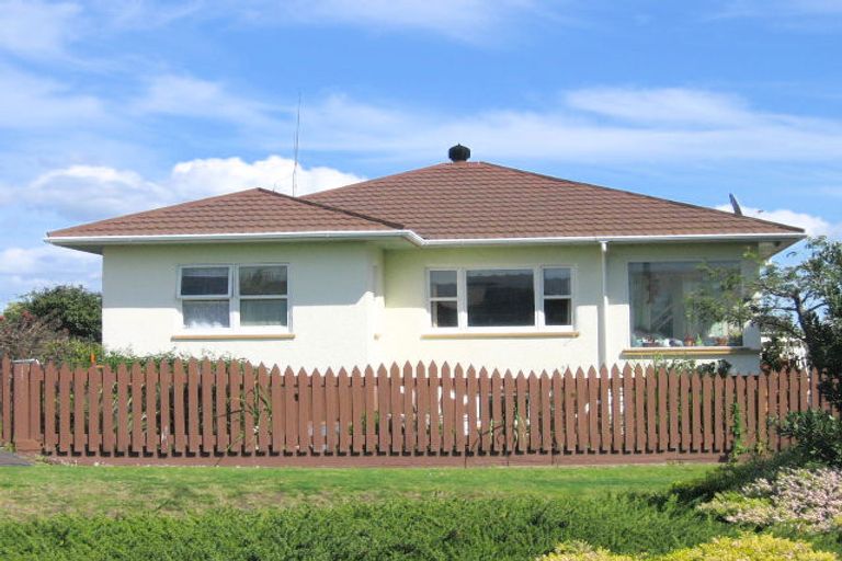 Photo of property in 8 Tay Street, Mount Maunganui, 3116