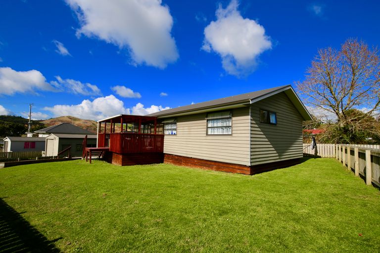Photo of property in 98b Riverview Road, Huntly, 3700