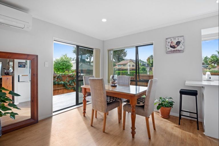 Photo of property in 9 Tom Keven Way, Pukekohe, 2120
