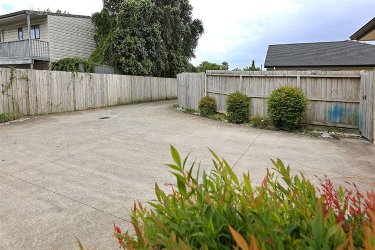 Photo of property in 50b Pinedale Place, Henderson, Auckland, 0610