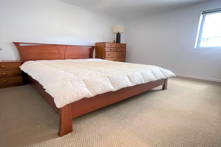 Photo of property in Montreaux Apartments, 3f/164 The Terrace, Wellington Central, Wellington, 6011