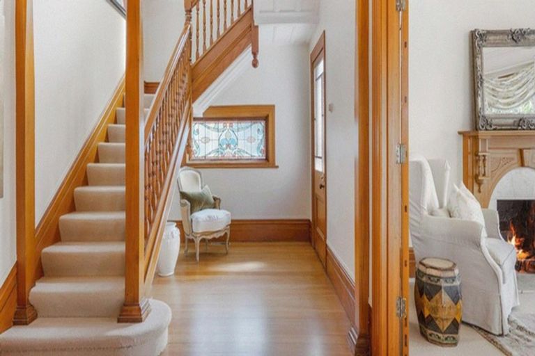 Photo of property in 103 Victoria Avenue, Remuera, Auckland, 1050