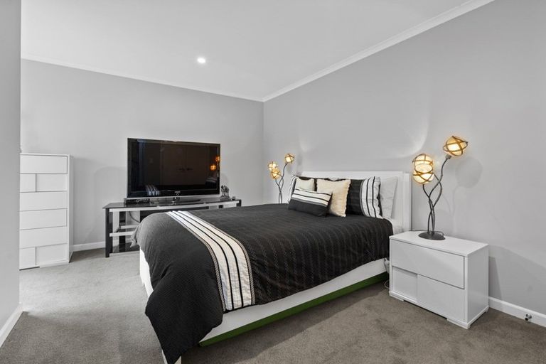 Photo of property in 19 Clifford Close, Leamington, Cambridge, 3432