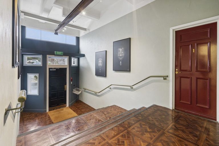 Photo of property in 15/37 Majoribanks Street, Mount Victoria, Wellington, 6011